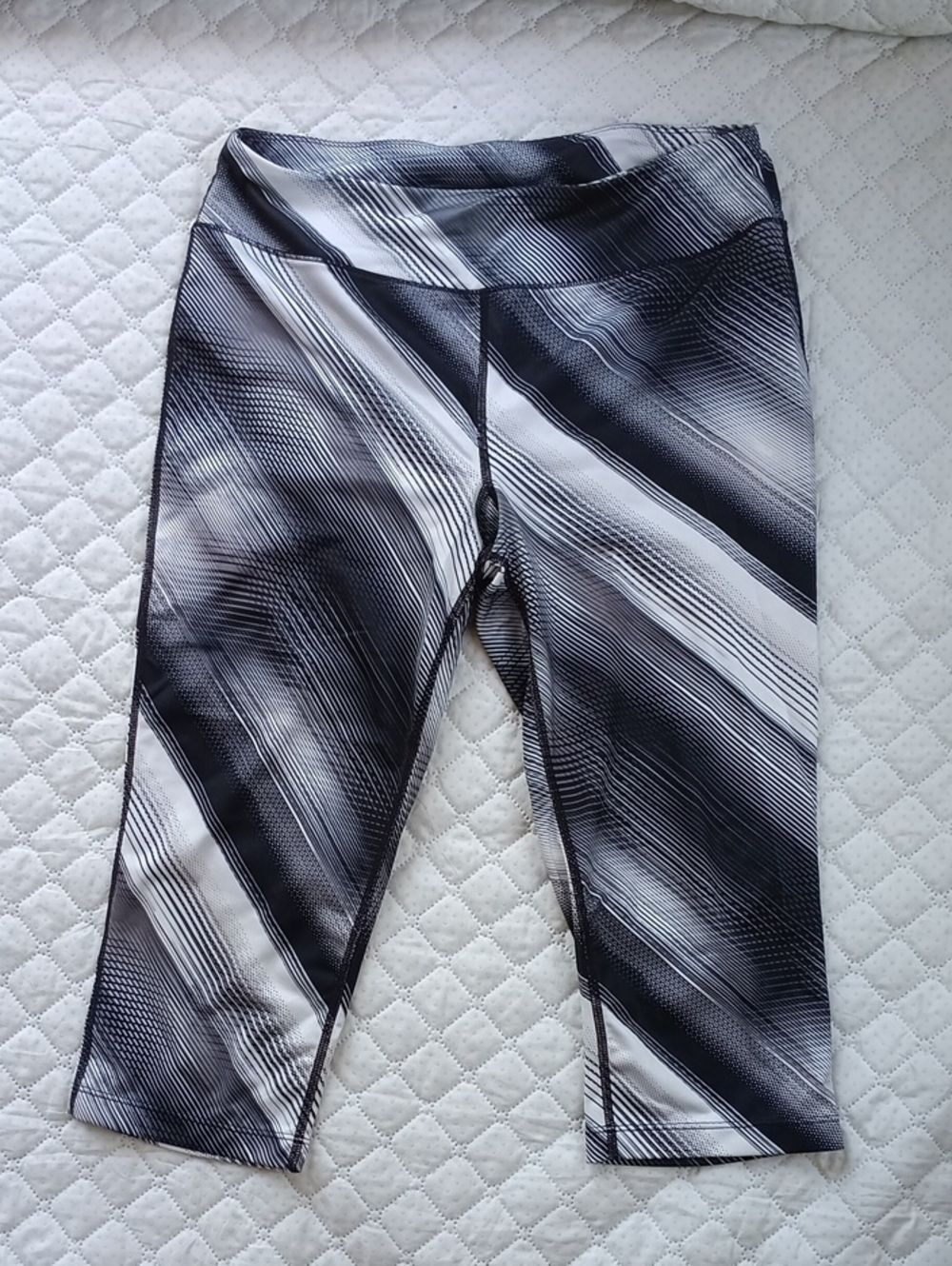 Fila Black & White Striped Capri Leggings